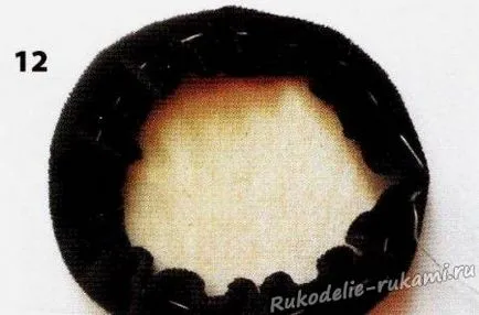 Ea a cusut o pisică