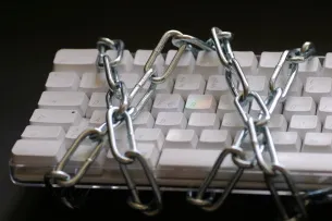 Cum să vă amintiți parola pentru un site
