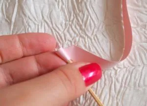 Carte poștală cu mâinile lor de la Quilling