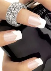 Design jacheta pe unghii de extensie