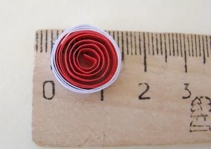 Carte poștală cu mâinile lor de la Quilling Carte poștală cu mâinile lor de la Quilling