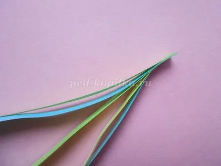 Carte poștală cu mâinile lor de la Quilling Carte poștală cu mâinile lor de la Quilling