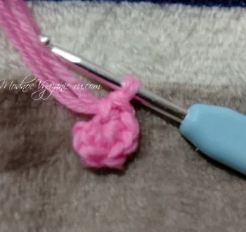 Cum să tricot pălării cu cârlig urechi - croșetat modnoe vyazanie