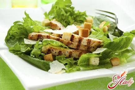 Salata de pui și țelină