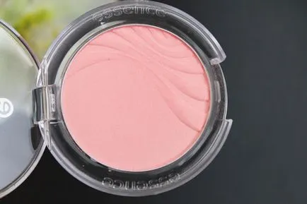 Essence fard de obraz