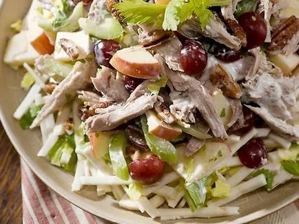 Salata de pui și țelină