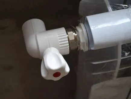 Înlocuirea radiatorului cu mâinile