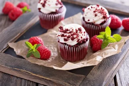 10 dintre cele mai delicioase prăjituri, care ar trebui să fie pregătite cel puțin o dată (brioșe) 10 dintre cele mai delicioase prăjituri, care ar trebui să fie pregătite cel puțin o dată