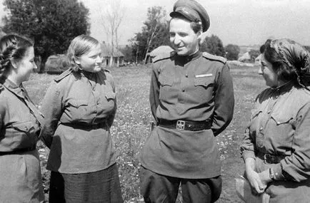 50 Mari Poezii