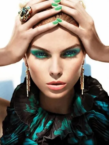 7 Erori în timpul aplicării umbrelor (artistry) 7 Erori atunci când se aplică umbre