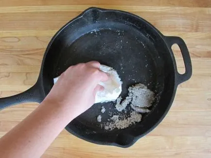 9 trucuri pentru produsele alimentare nu se lipește de tigaie