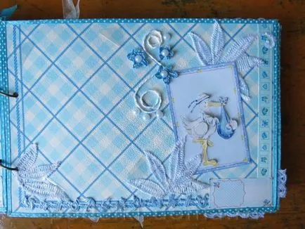 Album pentru nou-născuți în tehnica de scrapbooking, o cutie de idei și ateliere