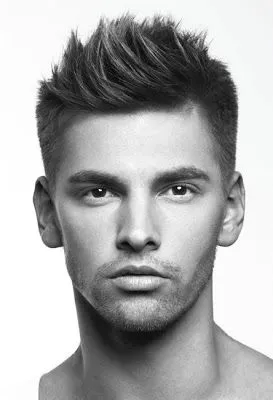 Anderkat fotografii tunsoare de sex masculin pe toate laturile pentru o tehnologie frizer tunsoare