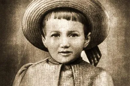 Anna Akhmatova - biografia, viața personală, poezii, vârstă, fotografie, moarte, și cele mai recente știri