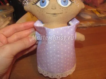 Înger cu propriile mâini