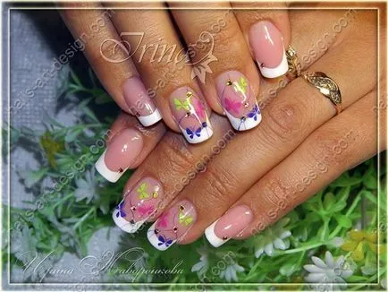 Fluturi pe unghii, designul unghiilor