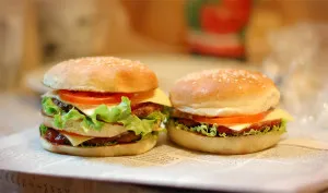 Chifle pentru hamburgeri și rețete obișnuite, cum ar fi McDonalds (chifle pentru hamburger rețetă) Chifle pentru hamburgeri și de obicei în rețete McDonald
