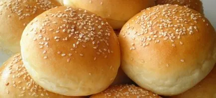 Chifle pentru hamburgeri - retete la domiciliu ca in McDonald (McDonalds) Chifle pentru hamburgeri - rețete acasă ca în McDonald