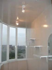 Cum de a decora un balcon în cel mai bun perete oblitsevat și cald lor (în interior) Cum de a decora un balcon în cel mai bun perete oblitsevat și cum să izoleze