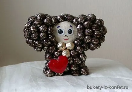 Cheburashka de dulciuri cu mâinile sale cum să facă o fotografie de dulciuri Cheburashka (Cheburashka) Cheburashka de dulciuri cu mâinile sale modul de a face bomboane din Cheburashka fotografie