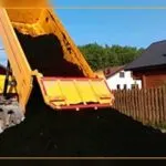 Ceea ce este diferit de pietriș moloz cu pietriș