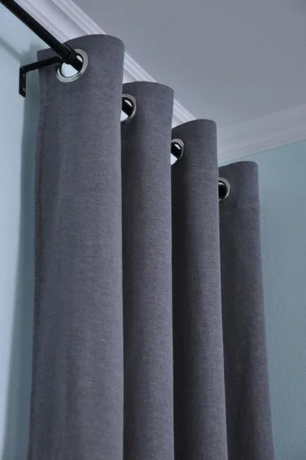 Culoarea coapsei nimfa speriat diferă de culoarea flăcările iadului, sau care sunt culorile