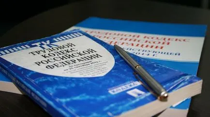 Ce trebuie să faceți înainte de a semna un contract de muncă (în față) Ce trebuie să faceți înainte de a semna un contract de muncă