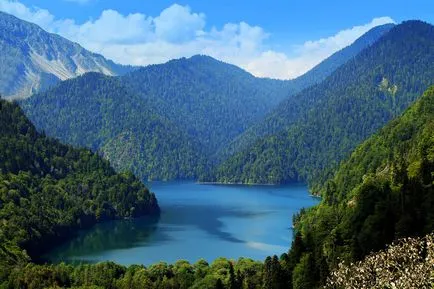 Ce să vezi în Abhazia, unde să meargă într-o excursie, fotografii