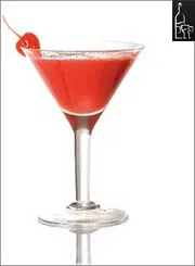 Cocktail-uri cu coniac top s rețete top (agitator se agită viguros) Cocktail-uri cu coniac de top s rețete de top