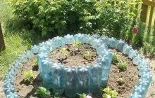 Flowerbeds de plastic sticle de exemple de decor (paturi) Paturi din plastic sticle Exemple decorațiuni