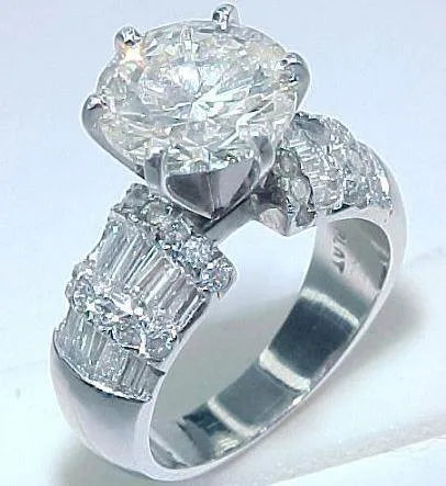 Care este greutatea în carate a impactului asupra valorii unui diamant, bijutier (greutate) Care este greutatea în carate a impactului asupra valorii unui diamant, bijutier