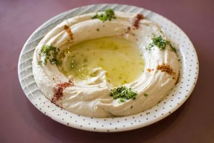 Ce este hummus și cum să mănânce