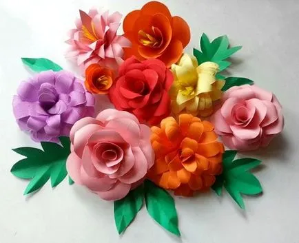 Flori de master-class de hârtie