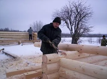 colibe de lemn din Rusia