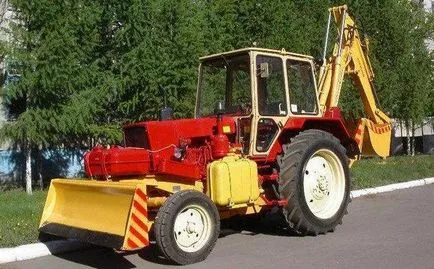 EO-2621 - universal excavator buldozer