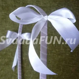 Shopping pentru o nunta cu mâinile - decorarea de panglici (coș) Shopping pentru o nunta cu propriile sale mâini - decorate cu panglici