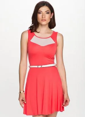 Rochie Coral cu ceea ce sa poarte, ce pantofi