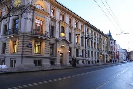 Unde sunt celebrități din România - cea mai bună fotografie!