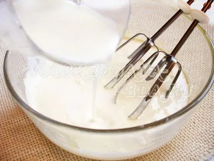 Lichior de oua, reteta cu fotografie (eggnog) Lichior de oua, reteta cu fotografie