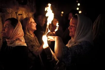 Ierusalimul ca lumina lumânărilor și ce valoare de culoare (Ierusalim) Ierusalimul lumânare ca lumina, și care este semnificația culorilor