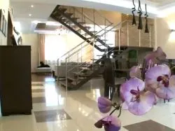 Interiorul casei cu propriile sale mâini