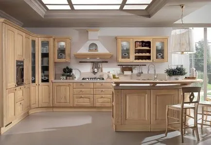 Interior bucătărie bej maro