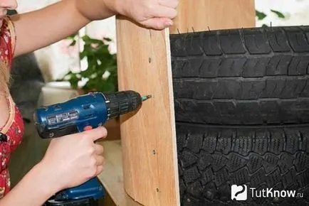 Efectuarea otomanii si scaune pentru casa si gradina