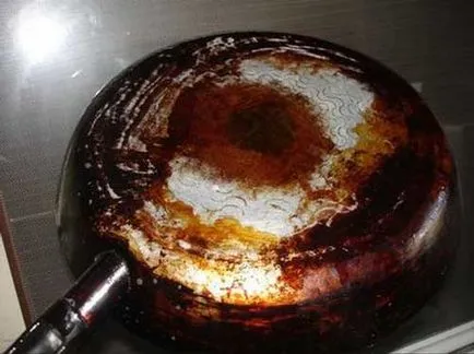 Cum se curata rapid tigaia unui depozit de fier și aluminiu în casă