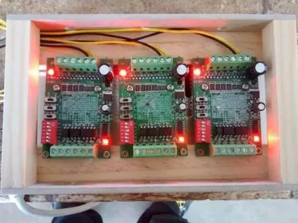 cnc mașină de fabricație Arduino pe bază de lemn