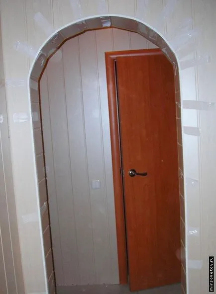 Cum de a consolida ghidul de zona de arc și video cu privire la modul de clei de plastic decorativ și (pentru a consolida zona de arc) Cum de a consolida ghidul de zona de arc și video cu privire la modul de a lipici și plastic decorativ