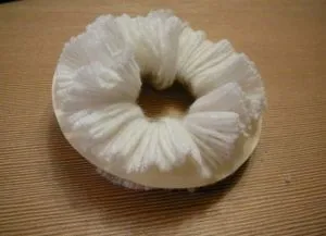 Pomponi mat cu mâinile