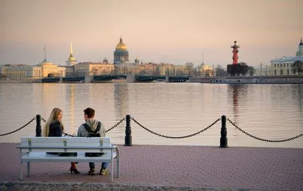 Cum de a începe o relație cu o fată (pentru a satisface) Cum de a începe datând o fată