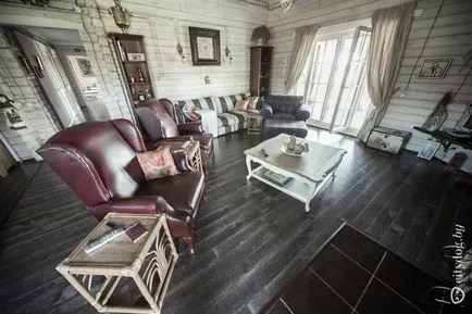 Cum sa faci o casa de vacanta minunata pe locul unei vechi epavă (a face) Cum să înlocuiască vechea epava face o casă de țară uimitoare