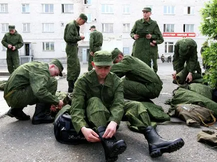 Deoarece punctul de asamblare este dus la unitățile militare, armata reală